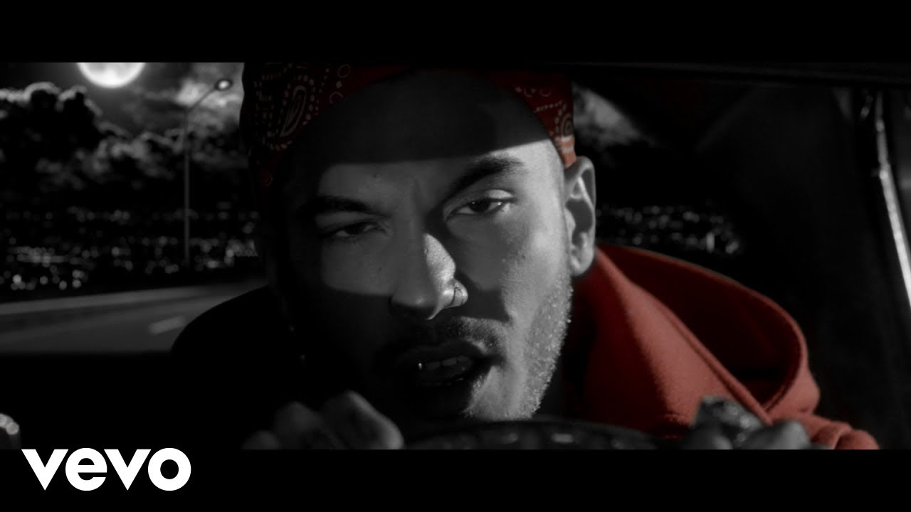 Sfera Ebbasta - Visiera A Becco (Prod. Charlie Charles) 🎤