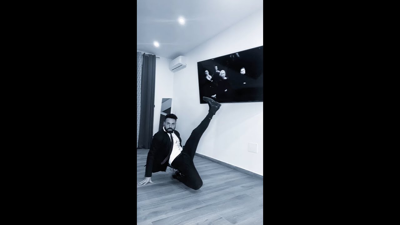 Madonna's 'Vogue' Choreography Cover 🇮🇹