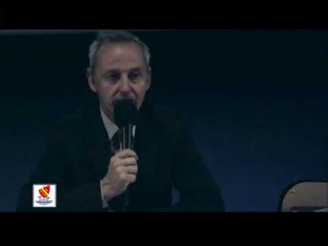 Violence et Marginalité dans la Ville Médiévale 🏰