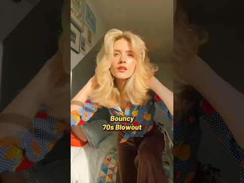 Bouncy hair blowdry 70s style🧚‍♀️ Farrah Fawcett layers🕺 #blowout #hairstyle #hairtutorial #hair