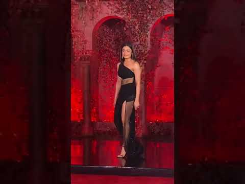 #rashmikamandanna look adorable at #karanjohar’s 50th birthday bash. #elite #eliteshowbiz