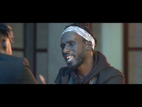 Akhlou Brick - Hello World