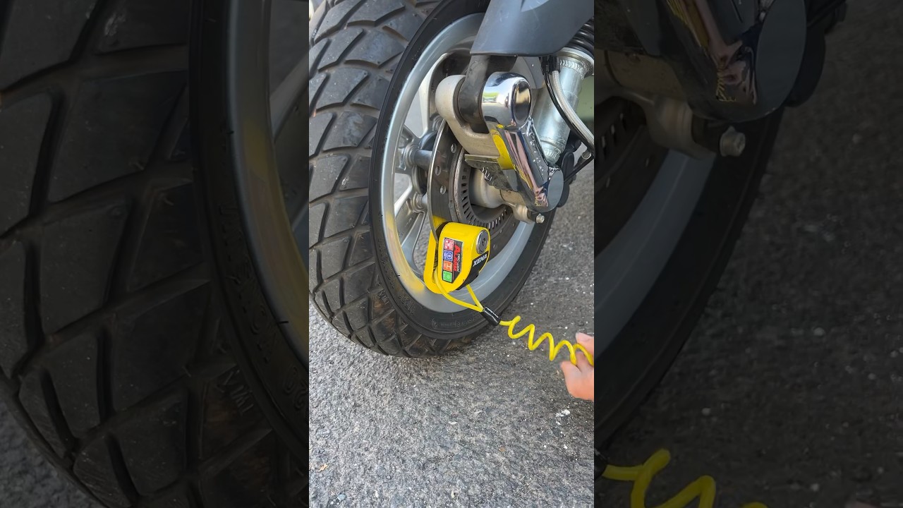 Compact Disc Lock with Alarm for Scooters 🚲