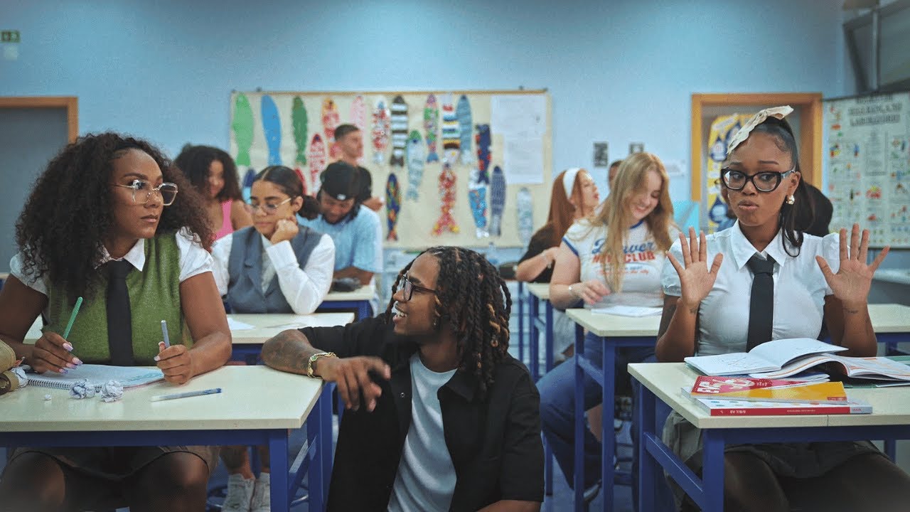 Yasmine X Irina Barros - Beijo (Official Video) 2024