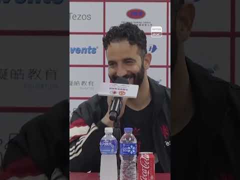 Ruben Amorim LAUGHS while Amad Diallo is asked about Alejandro Garnacho's future 😲
