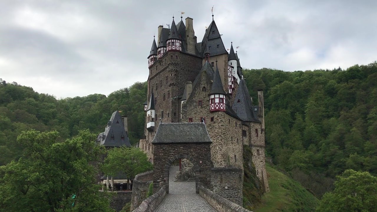 Burg Eltz: Rick Steves' Favorite Medieval Castle 🏰