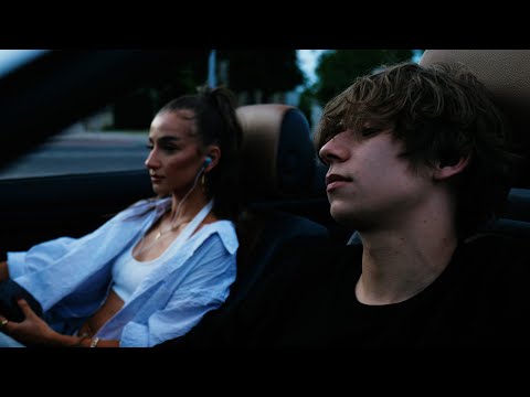 Mollywood - THC (Official Music Video)