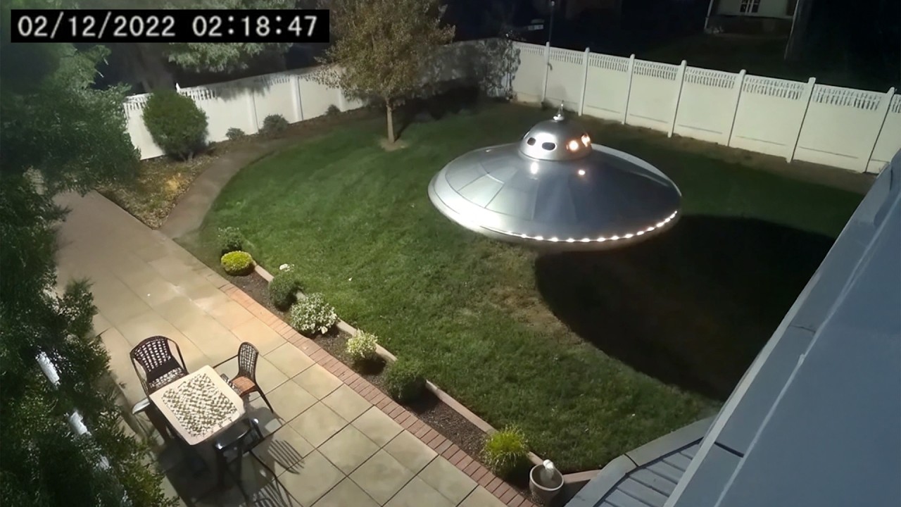 1 Hour of Unbelievable UFO Sightings in 2025 π