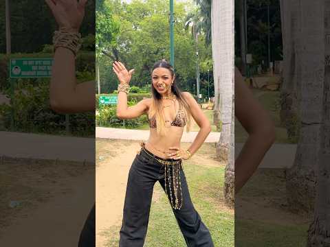 The wait’s almost over! 💃 Desi Girl MV dropping at 6PM!