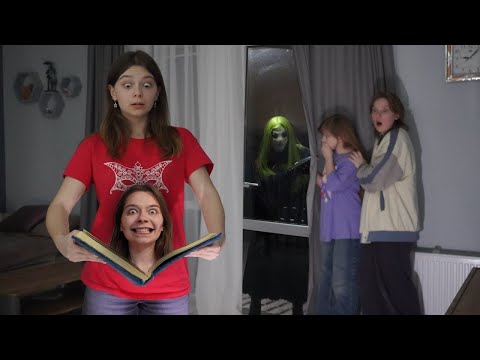 СОЗДАЛА ХУДШУЮ ВЕРСИЮ СЕБЯ! СТРАШНАЯ ИСТОРИЯ НА НОЧЬ