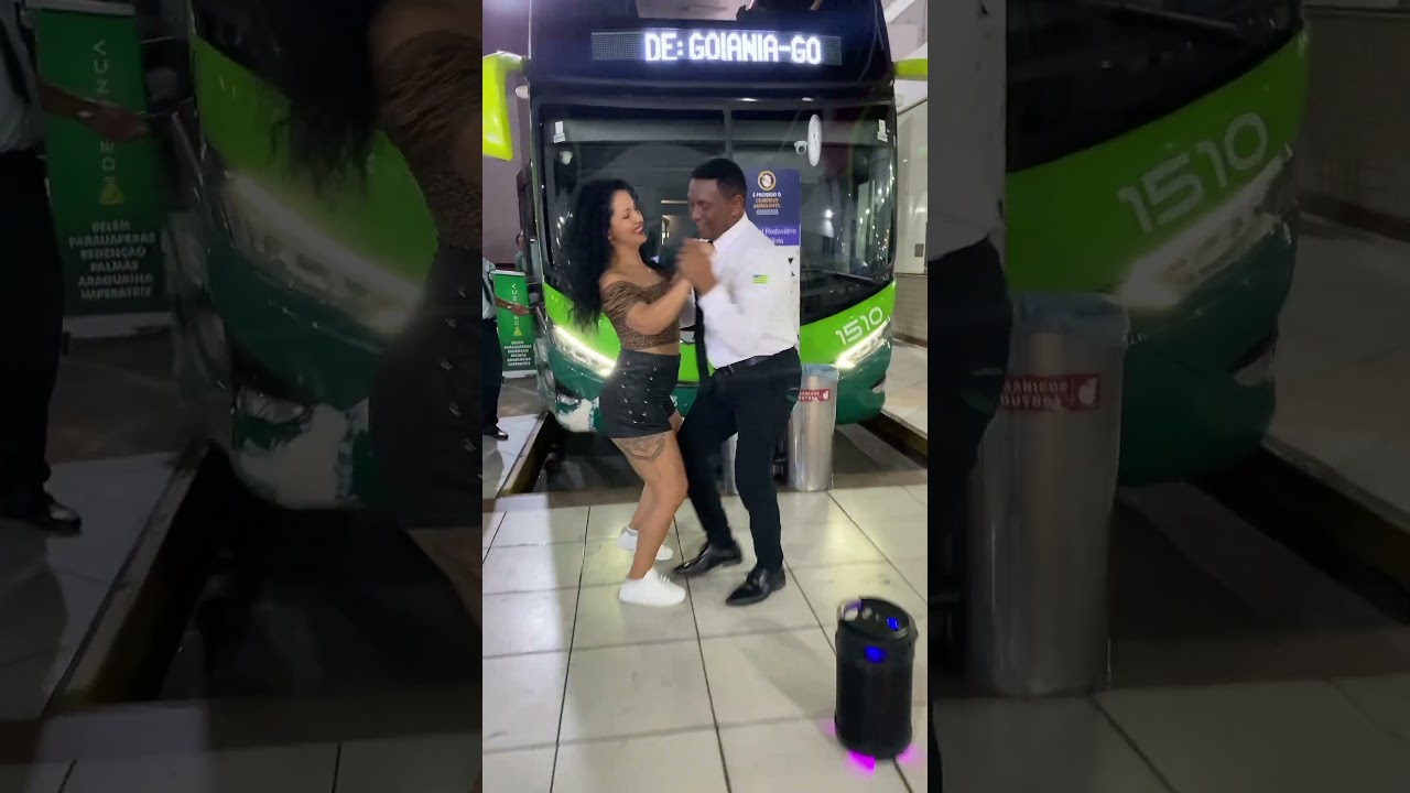 Remédio pra depressão: dança, canto e felicidade 🎶