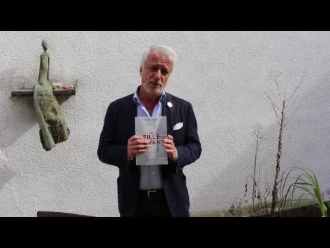 " La fille d'avant "