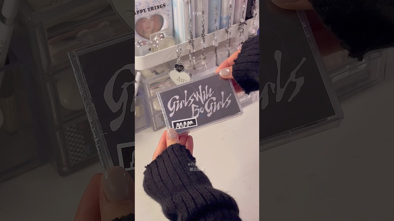 Itzy Cassette Album Unboxing 🎶