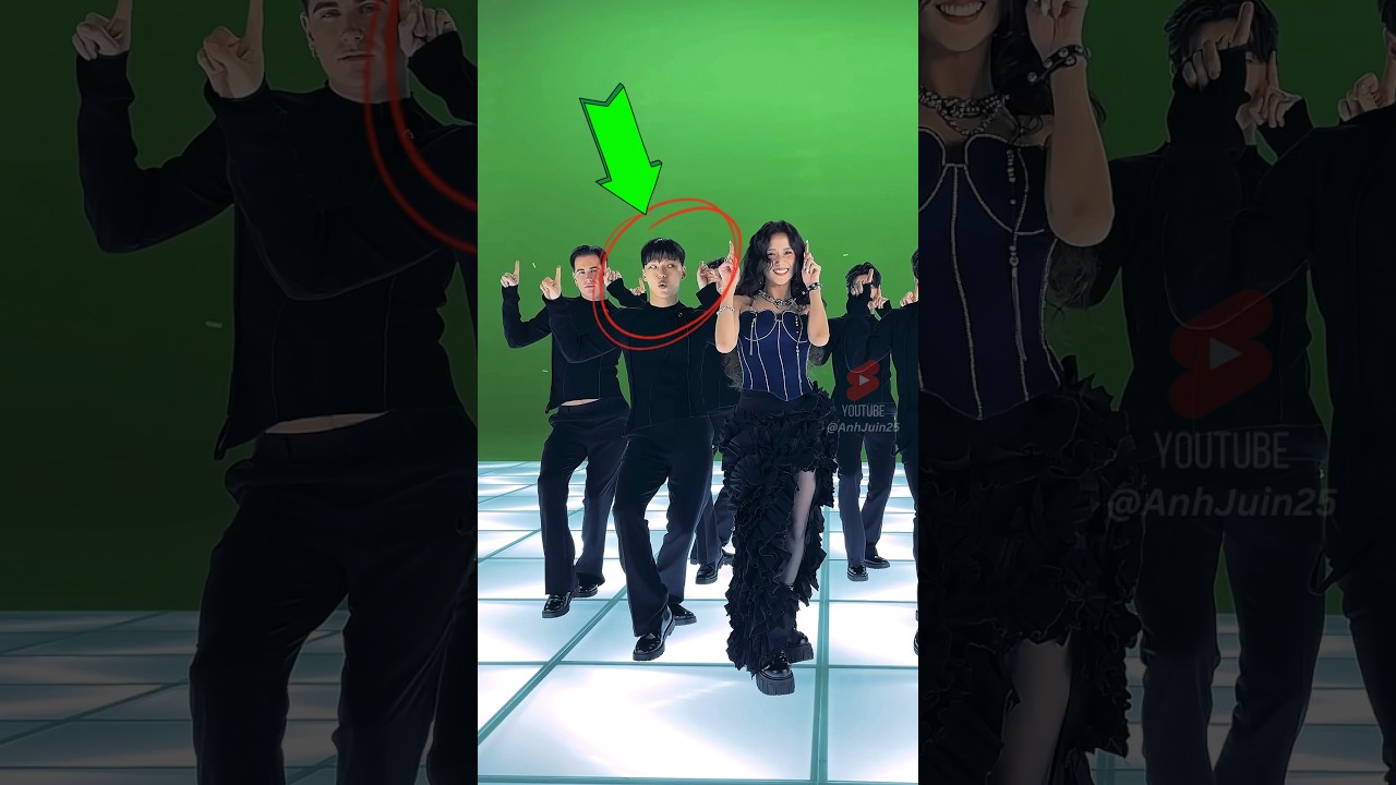 Hilarious Moment as Jisoo's Dancers Miss the Beat ๐