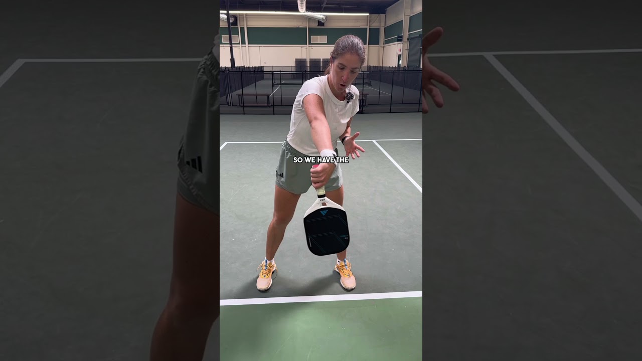 Master the Backhand Flick with Mari Humberg! 🏆🥇