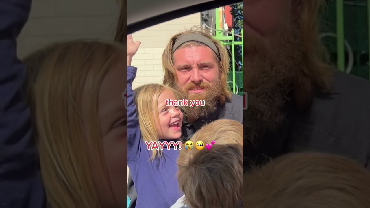Heartwarming Surprise for Homeless Family & Kids 😊