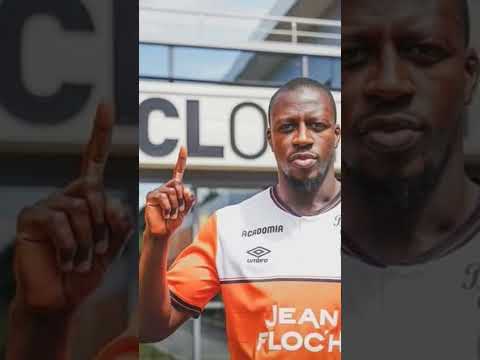 توقيع الاعب ميندي مع ناديه الجديد لوريان الفرنسي