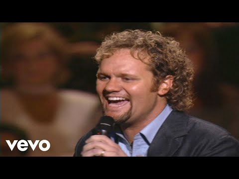 Bill & Gloria Gaither - End of the Beginning [Live] ft. David Phelps