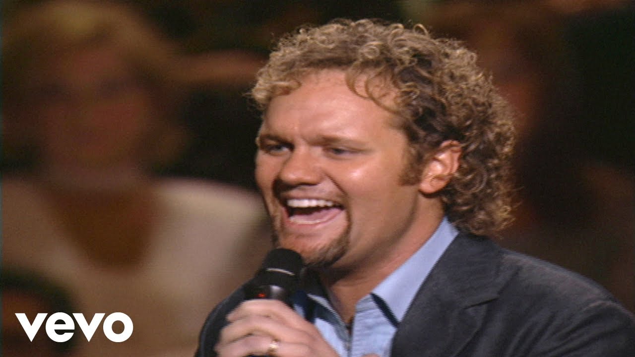 Bill & Gloria Gaither Live Performance of 'End of the Beginning' ft. David Phelps 🎶