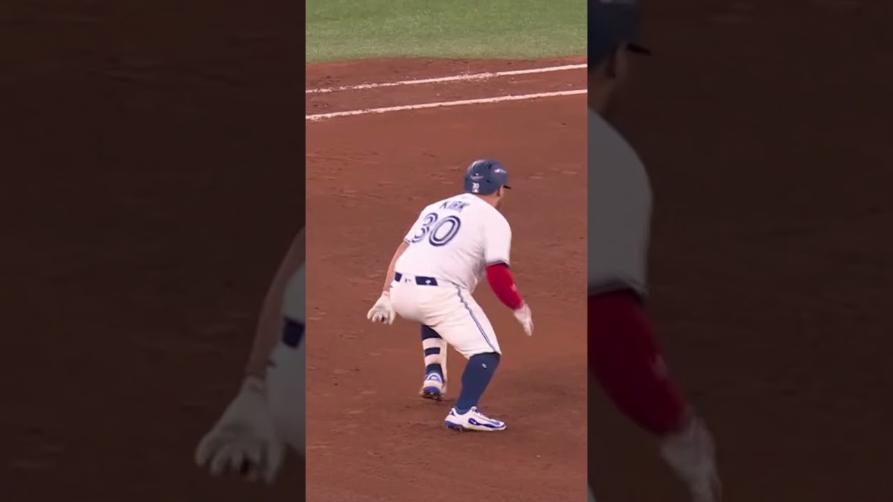 Alejandro Kirk Shines in MLB Highlights for Blue Jays vs. Dodgers ⚾