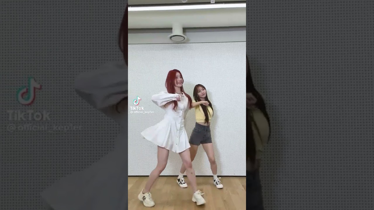 Coreanas Fofas Dançando ❤️