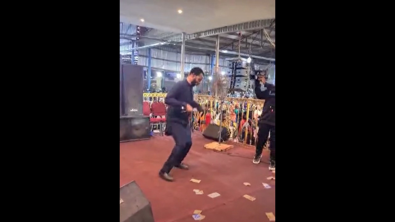 Evangelist Ebuka Obi Shows Off Dance Moves 💃
