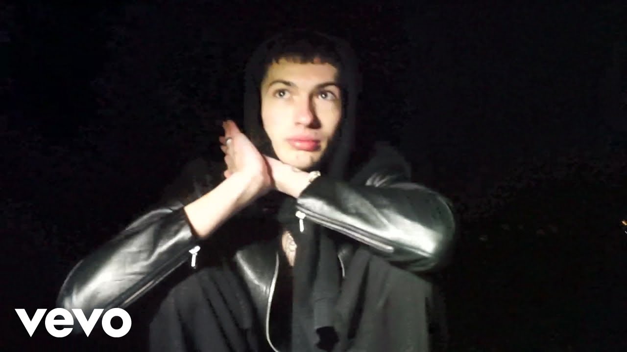 Glaive's 'I Don't Really Feel It Anymore' Music Video 🎶