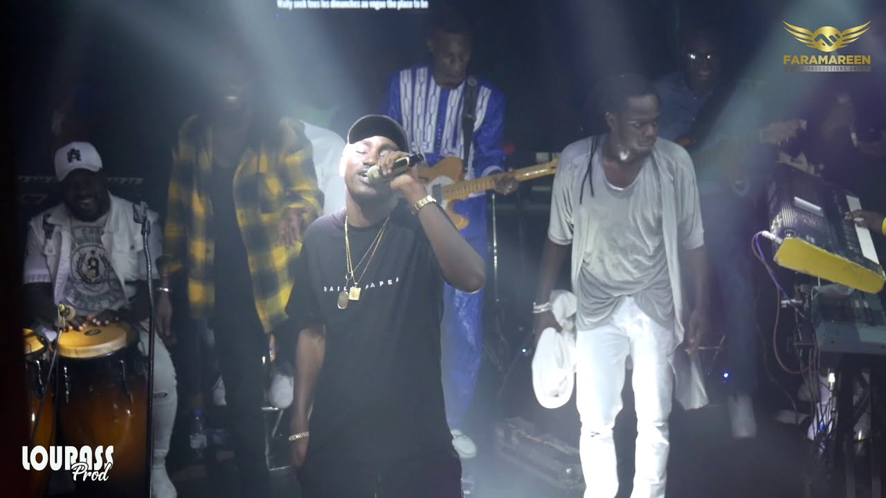 Wally Ballago Seck Live Performance 🎶