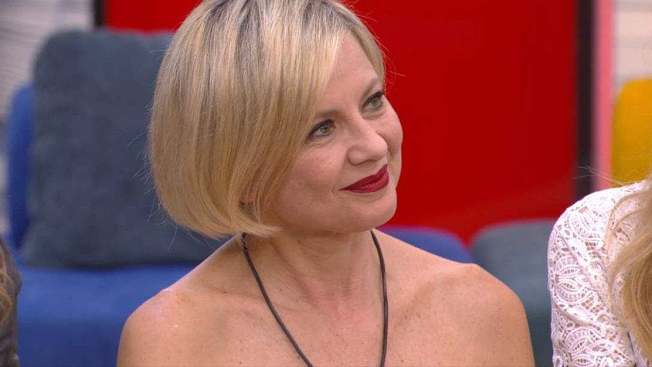 Antonella Elia vs Barbara Alberti: Chi è più perfida? 🤔