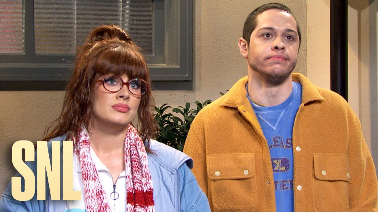 Visiting Grandma - SNL 🤗