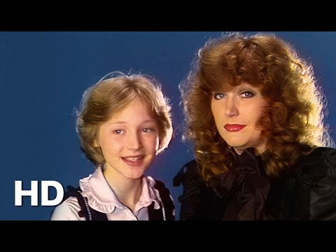 Алла Пугачёва - А знаешь, все еще будет (Official HD Video)