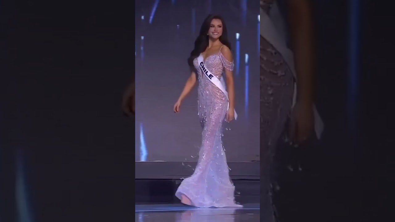 Miss Chile 🇨🇱 Emilia Dides in Top 12 at Miss Universe