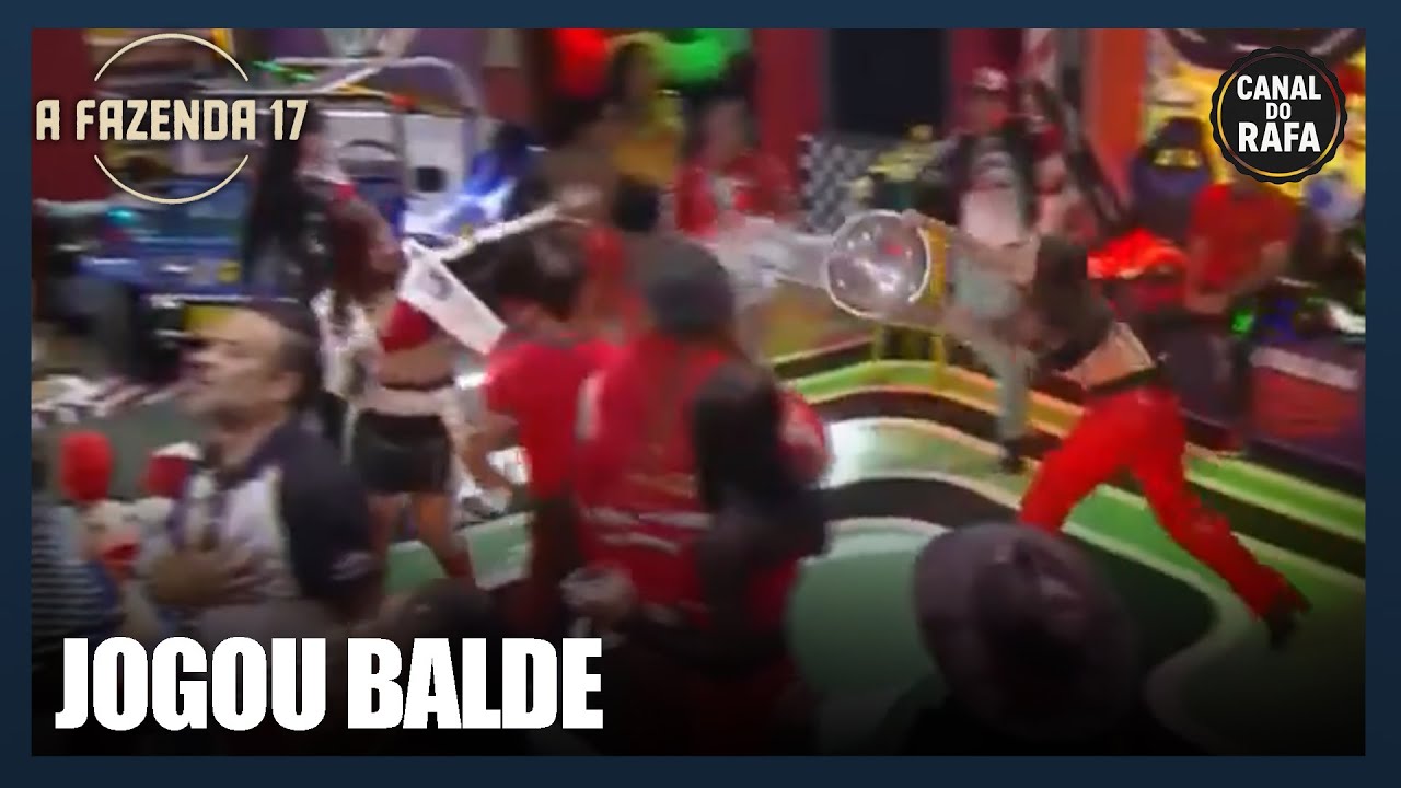 Momento Chocante! Martina Joga Balde em Duda na Festa de A Fazenda 17 😱
