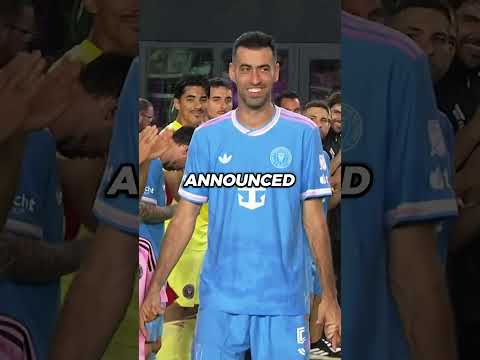 Messi's emotional reaction to Busquets and Jordi Alba retiring in the same week..😢💔