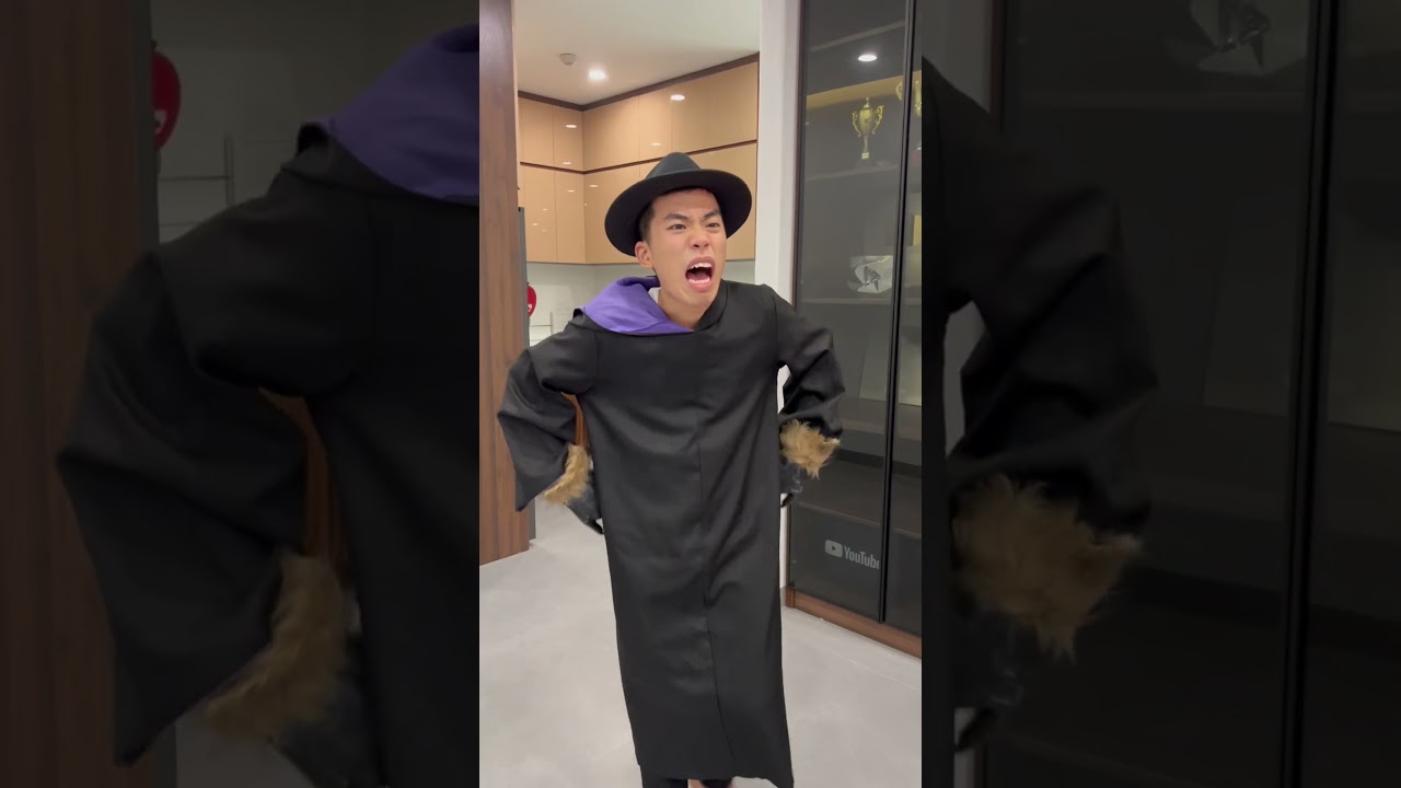 LNS - Dracula Encounters Wednesday