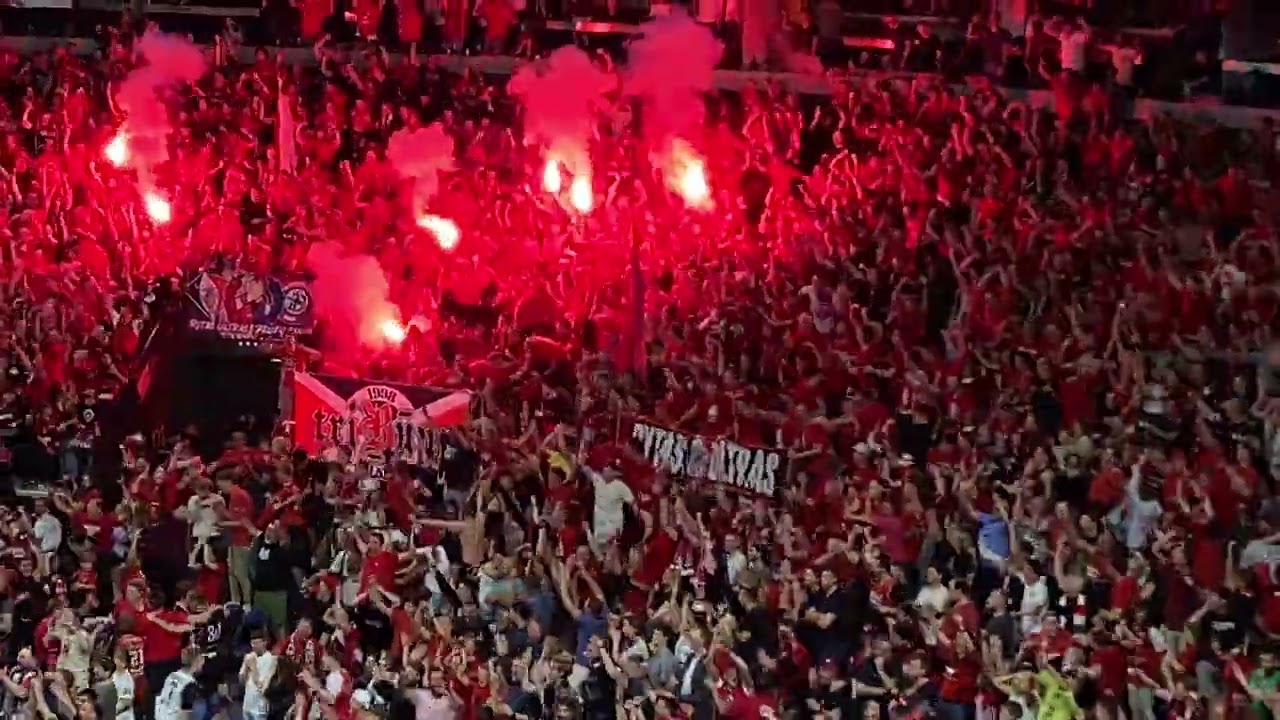 B Tribūna Čempioniškas PyroShow: Rytas vs. Žalgiris | 2024.06.12 🔥