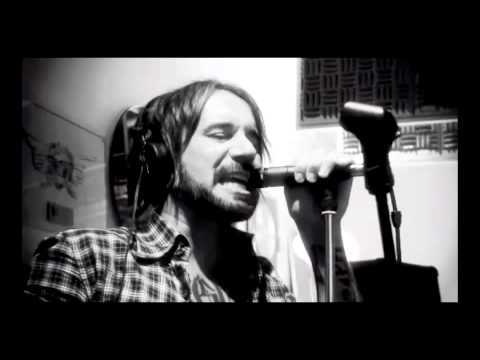 Der W - In Stürmischer See