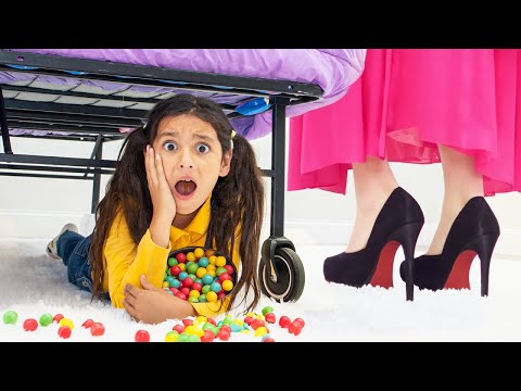 Emma & Ellie Sneaky Candy Tissue Box Trick! 🍬🤫