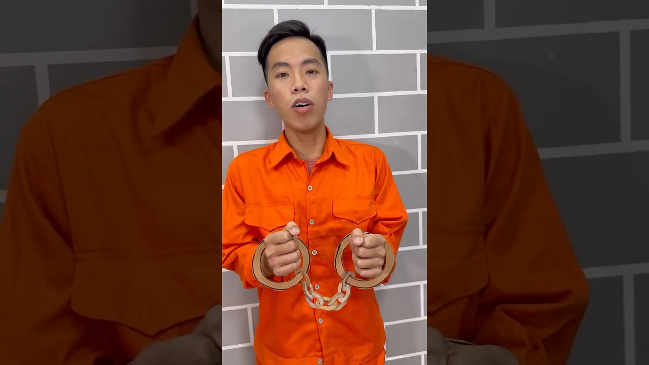 LNS - Handcuffs: Paper vs Metal | Noob, Pro, and Hacker Comparison #shorts