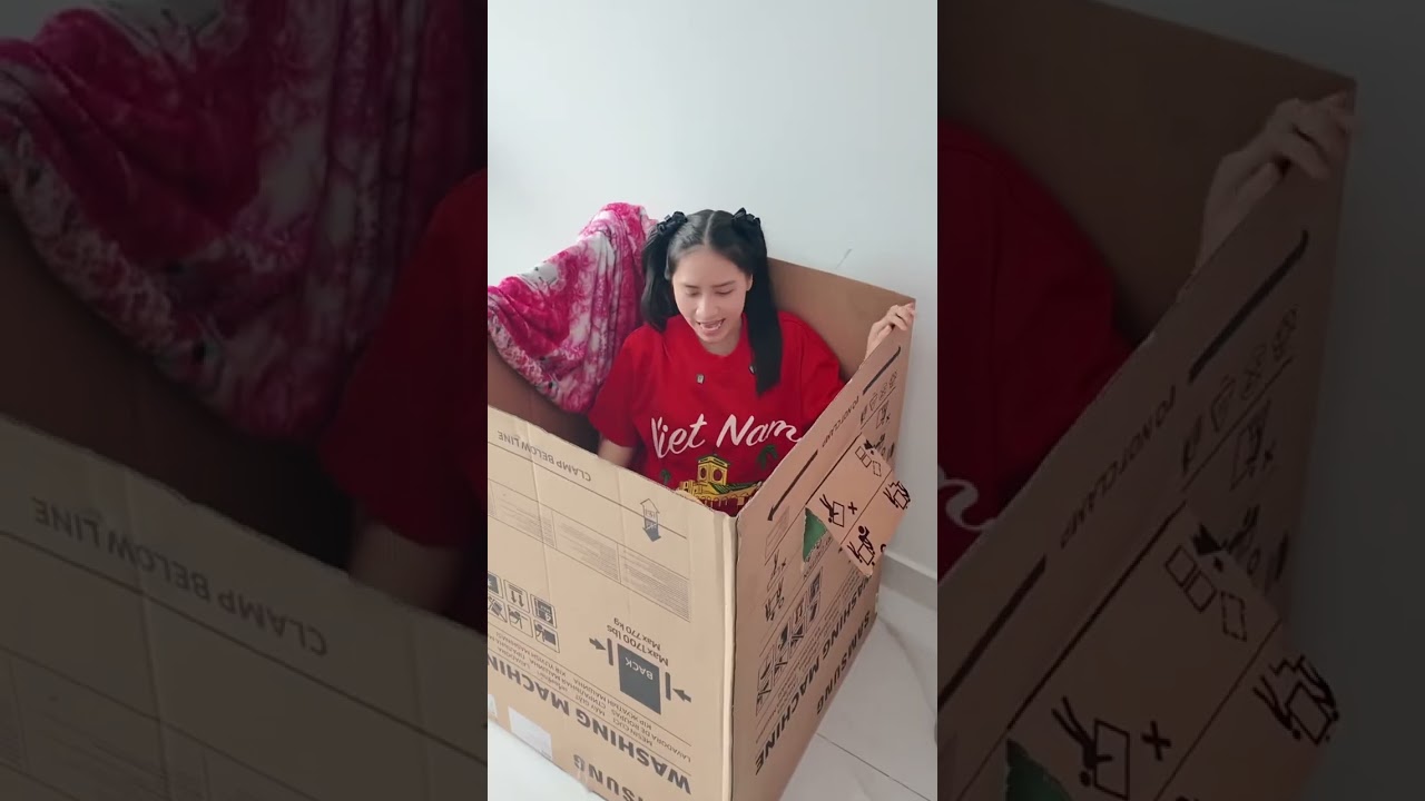 Bé Tín Nguyễn Xây Nhà Gấu Dâu, Mẹ Khiết Đan Đánh Đòn 🐻