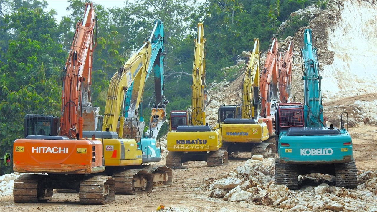 Hitachi Komatsu Kobelco Excavator Hino Dump Trucks Excavating New Limestone Hill Road