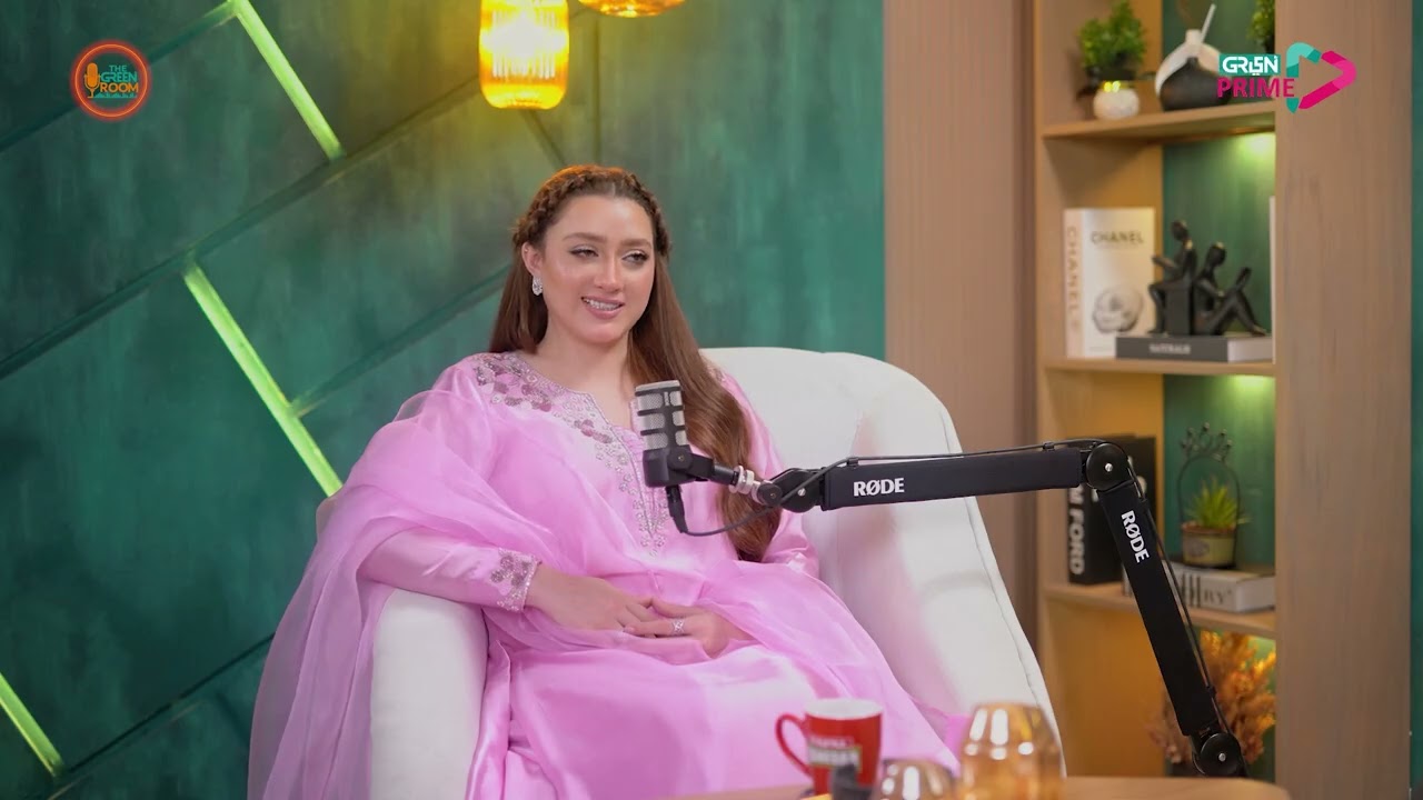 Morning or Night? Momina Iqbal & Ahmed Randhawa ☀️🌙