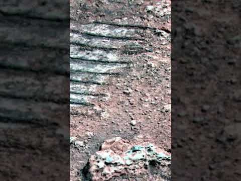 China's Tianwen-1 Mars mission | Photos by Zhurong Rover | CNSA #shorts