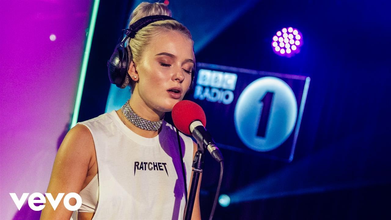 Zara Larsson Performs 'Ain't My Fault' Live 🎤