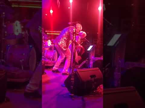 Madcap Shows with Gunhild Carling 🎶