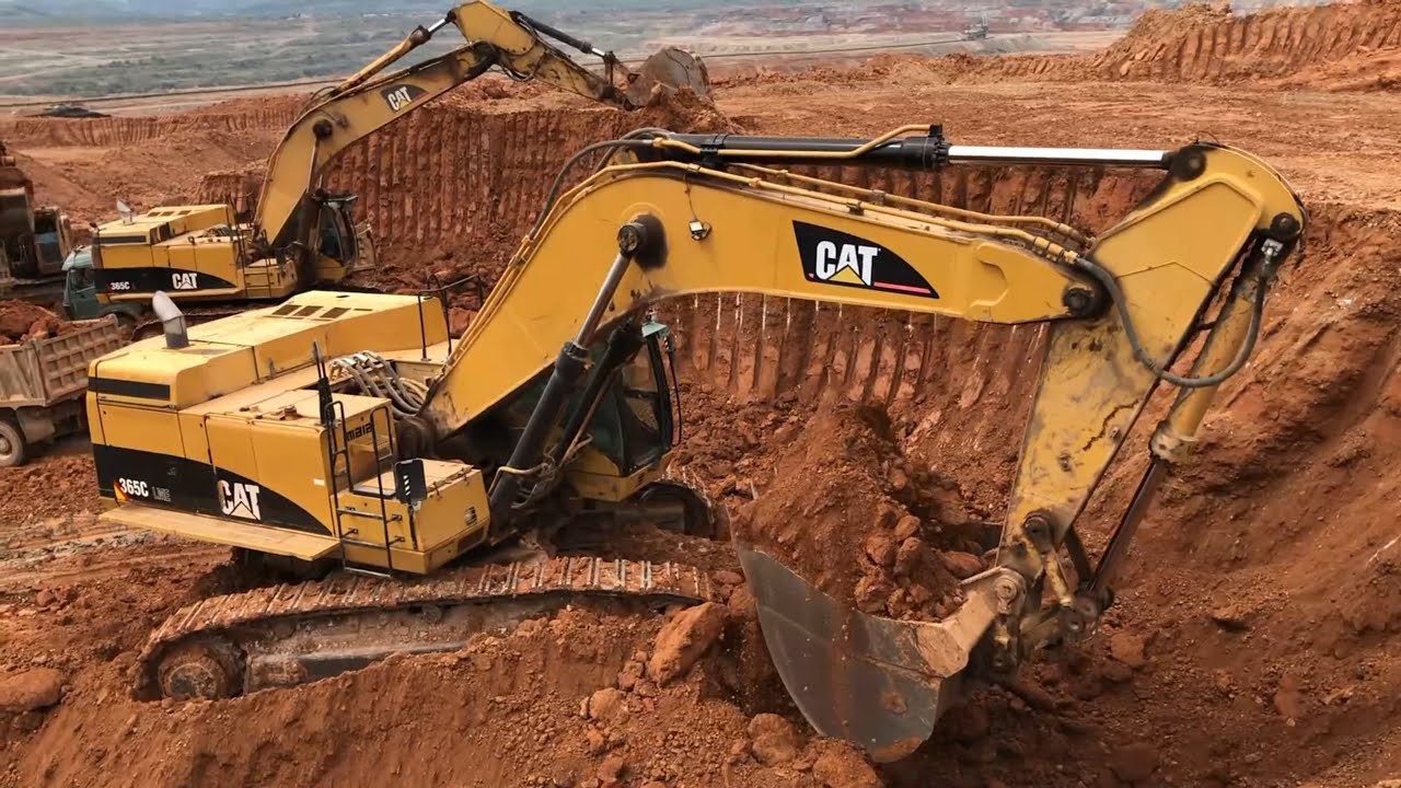 Heavy Machinery in Action ๐ง