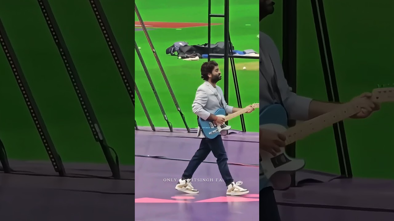 Tum Kya Mile: Heartwarming Moment with Arijit Singh 🎶