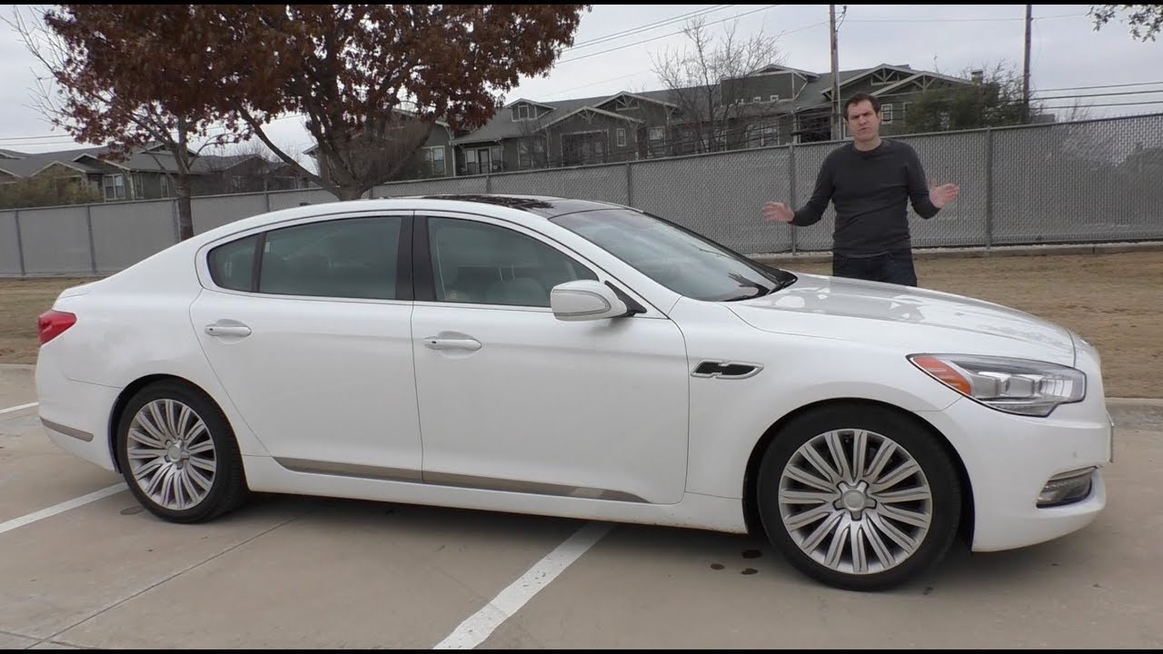 Kia K900: A $60,000 Luxury Sedan Review 🚗