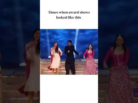 💃 SRK & Kareena in Chammak Challo Vibes 🔥 | Ra.One Throwback | #ChammakChallo #SRK #BollywoodShorts