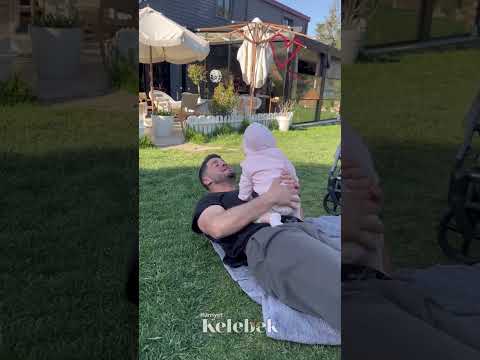 Berk Oktay’ın çimler üzerinden kızı Mira ile oynadığı anlara takipçilerinden yorum yağdı.